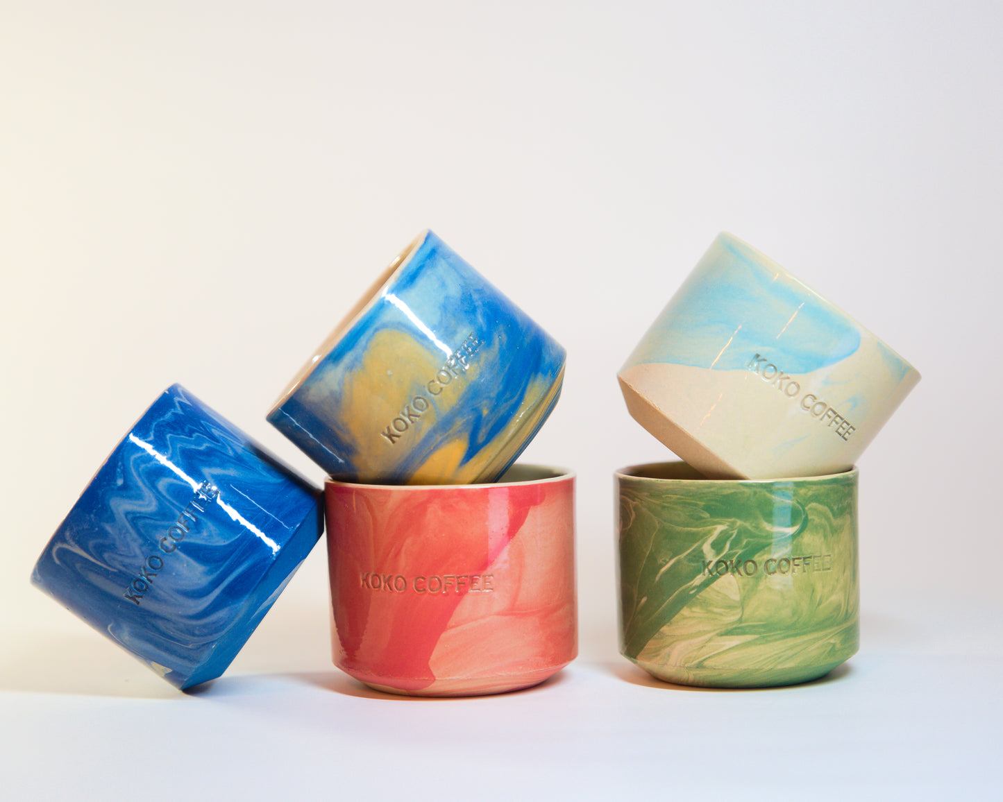 Cappuccino-Tasse Keramik handgefertigt – Engoben Marmorierung